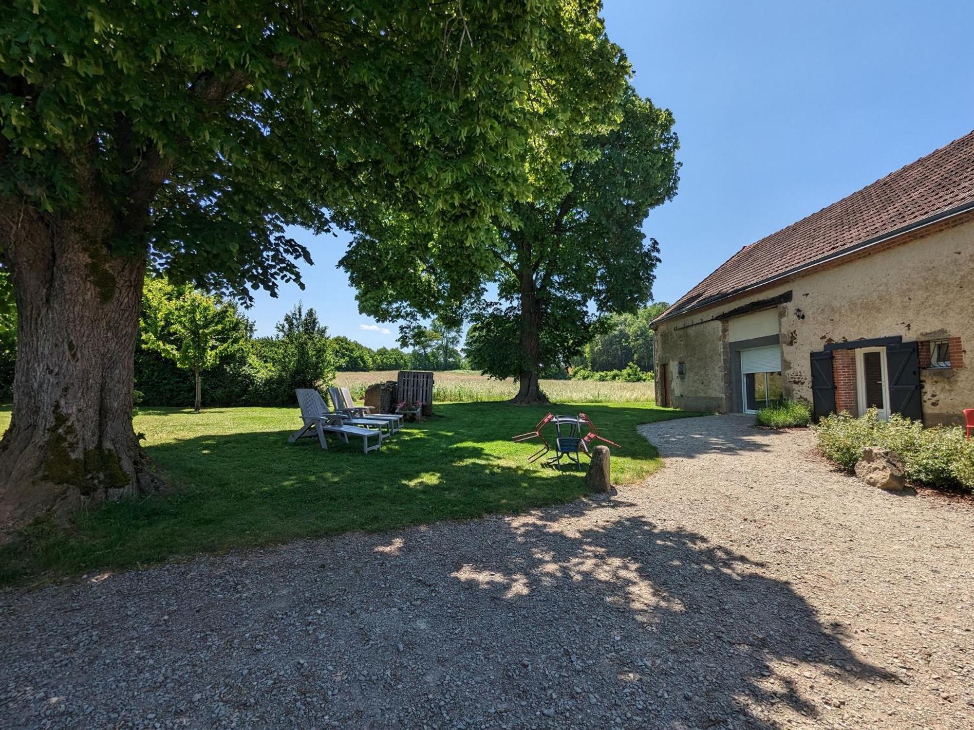 Grande Ferme Renovee Avec Jardin Et Loisirs A Proximite - Fr-1-591-155 Pouligny-Notre-Dame Exterior foto